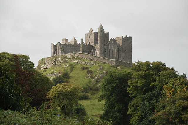 Monumentos de Irlanda. Rock of Cashel